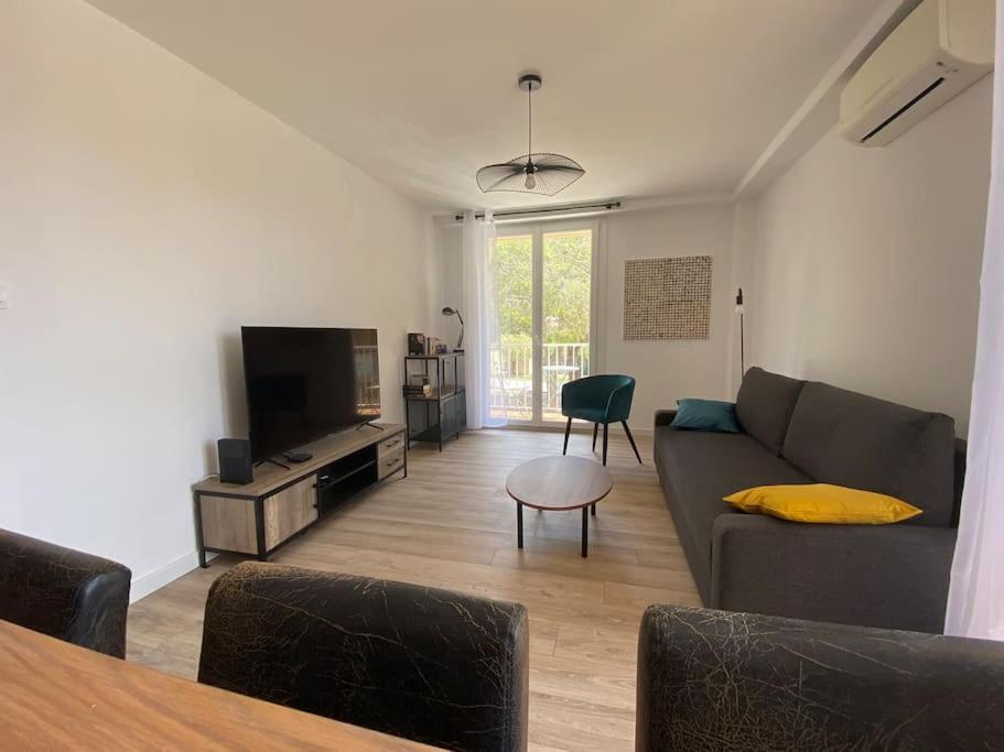 Apartament Grand T2 53M2, Proche Plages Et Port , Parking . La Ciotat Zewnętrze zdjęcie